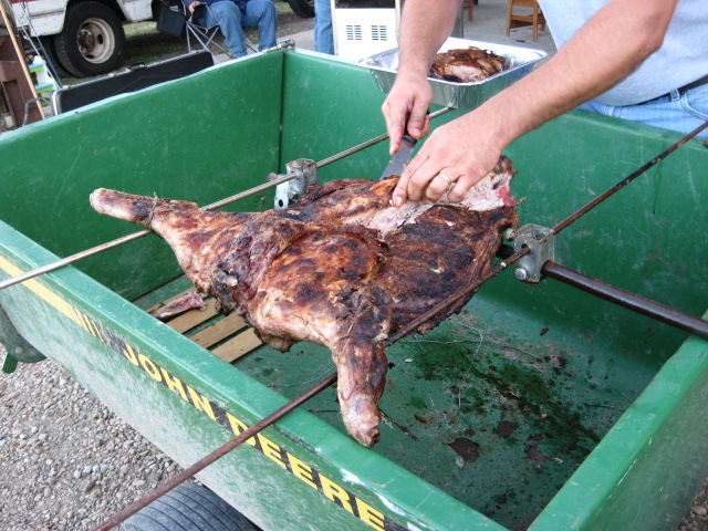 617x456 pixels (154K)